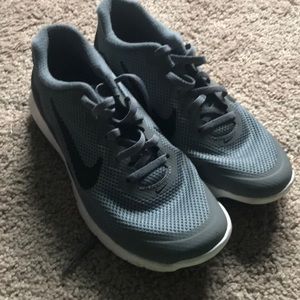 Grey nike sneakers
